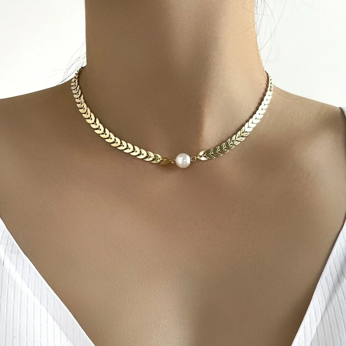Women's Fashion Pearl Chain Collarbone Chain BAMBY